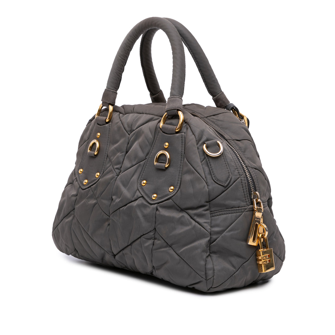 Prada Chevron Quilted Tessuto Dome Sac cartable Gris