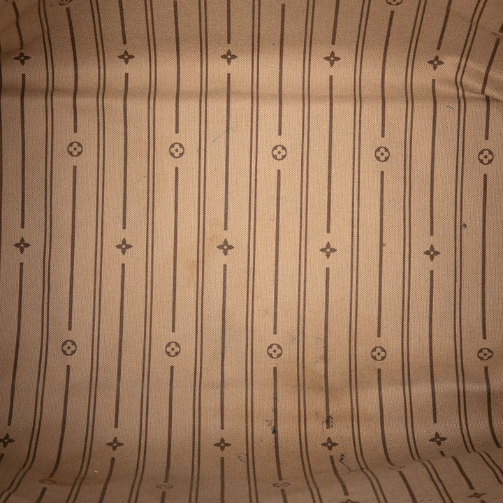Delightful GM Monogram Marron