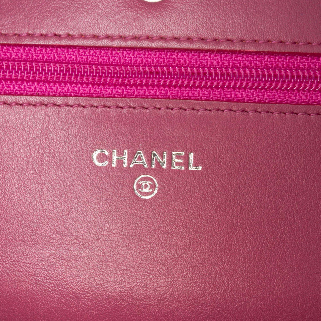 Patent CC Lipstick Wallet On Chain Pink - Gaby Paris