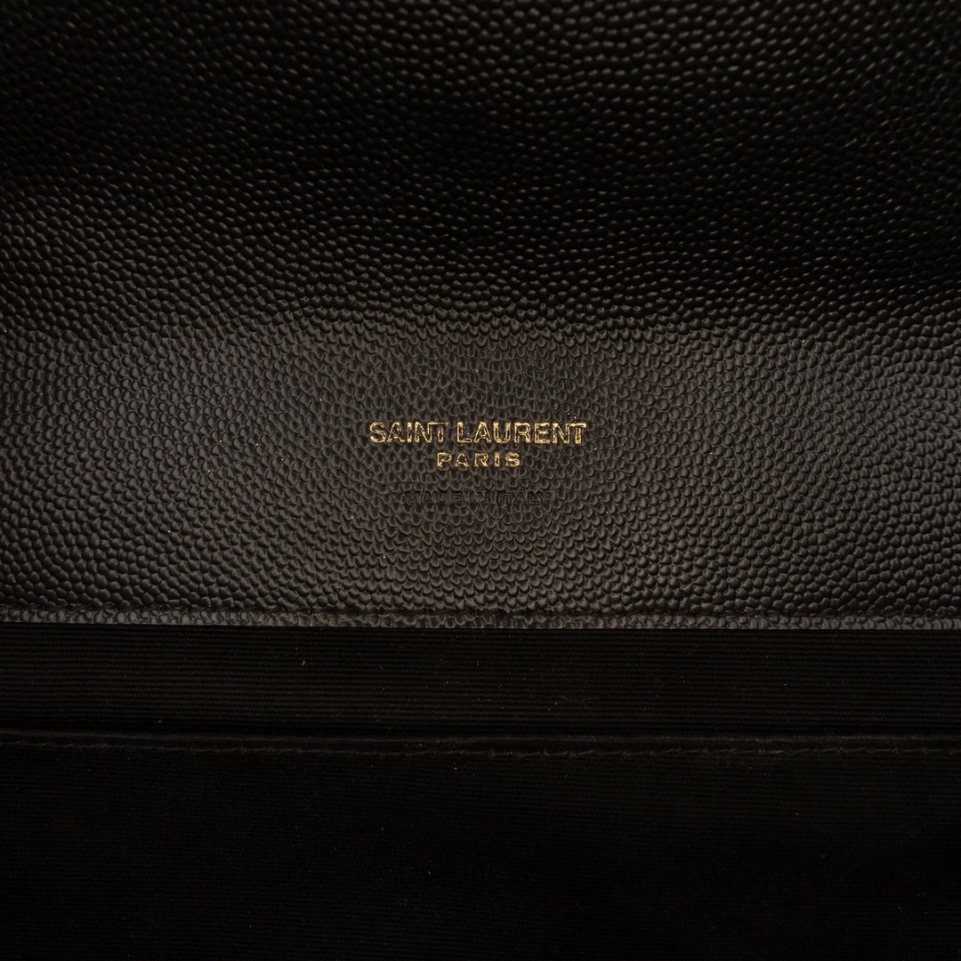 Saint Laurent Pochette Grain De Poudre Triquilt Enveloppe Monogram Noir – vue 5 – GABY PARIS