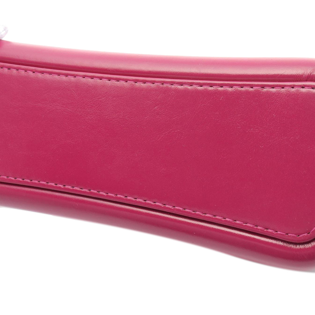 Chanel Medium vieilli Cuir de veau Gabrielle Sac porté croisé