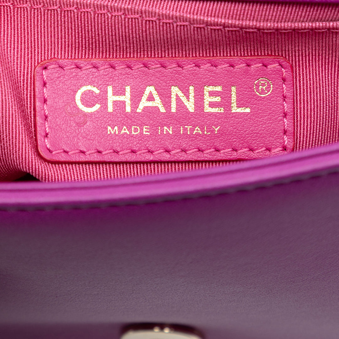 Chanel Mini Cuir d’agneau Giant Cristal CC à rabat