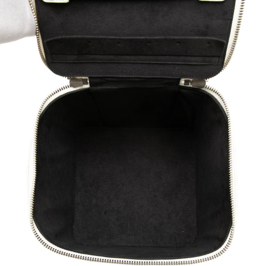 Chanel Matelassé Jewelry Boîte avec chaîne Grand Cuir d'agneau