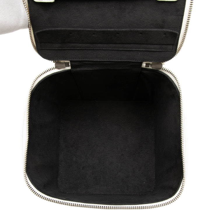 Chanel Matelassé Jewelry Boîte avec chaîne Grand Cuir d'agneau