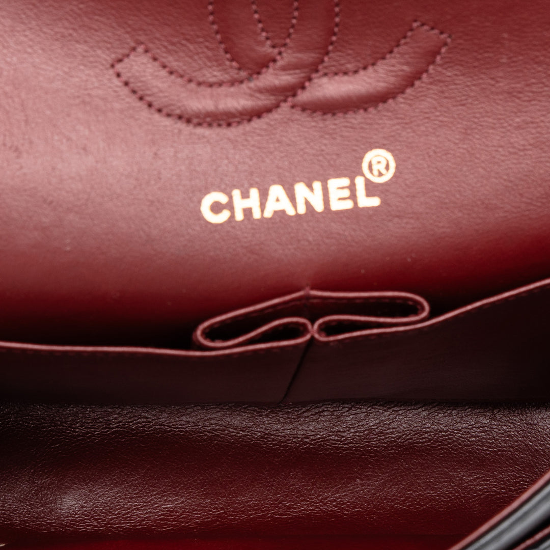 Chanel Sac porté épaule Classic Double rabat Petit Cuir d'agneau Noir – vue 4 – GABY PARIS