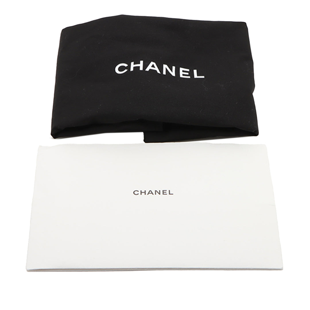 Chanel Small brillant Matelassé Cuir de veau 22 Sac à dos