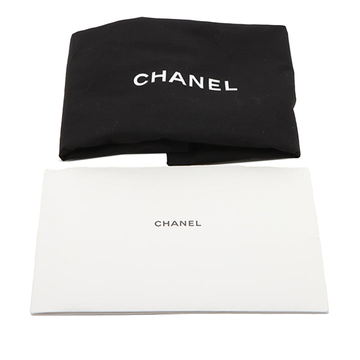 Chanel Small brillant Matelassé Cuir de veau 22 Sac à dos
