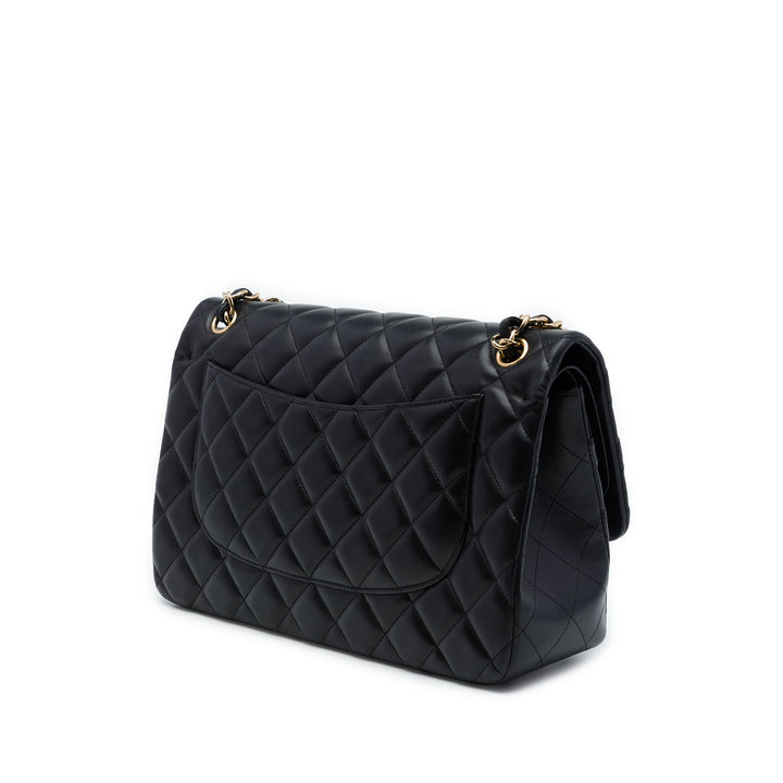 Chanel Sac porté épaule Classic Double rabat Jumbo Cuir d'agneau Noir – vue 2 – GABY PARIS