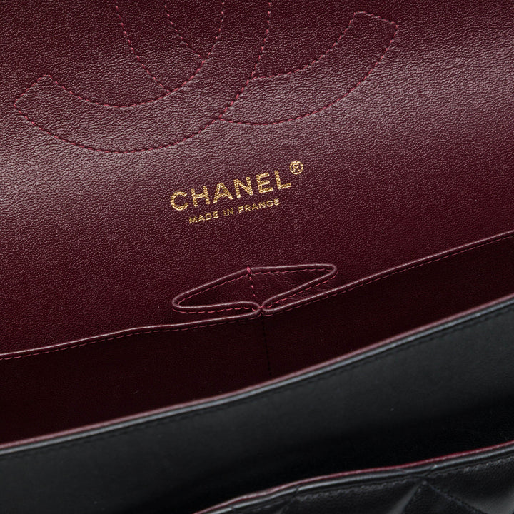 Chanel Sac porté épaule Classic Double rabat Jumbo Cuir d'agneau Noir – vue 5 – GABY PARIS