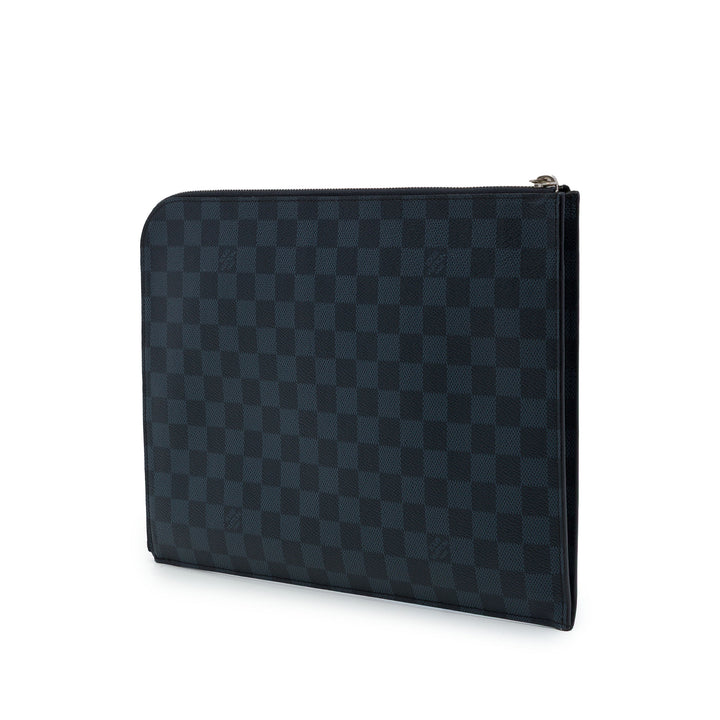 Louis Vuitton Damier Cobalt Americas Cup Pochette Jour GM Bleu – vue 2 – GABY PARIS