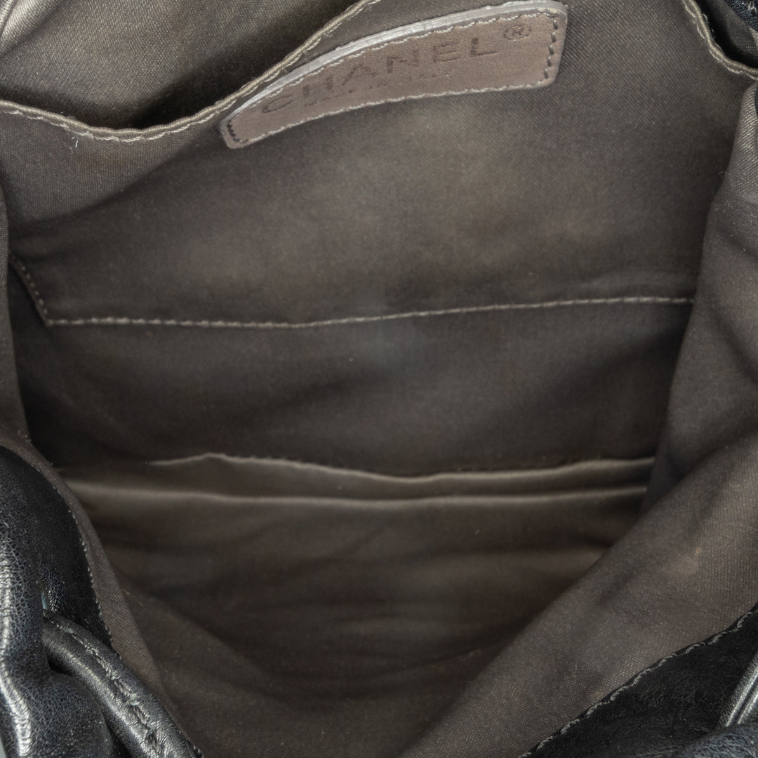 Chanel CC Cuir de veau Dual Twin Chain Sac à main Noir – GABY PARIS Authentique