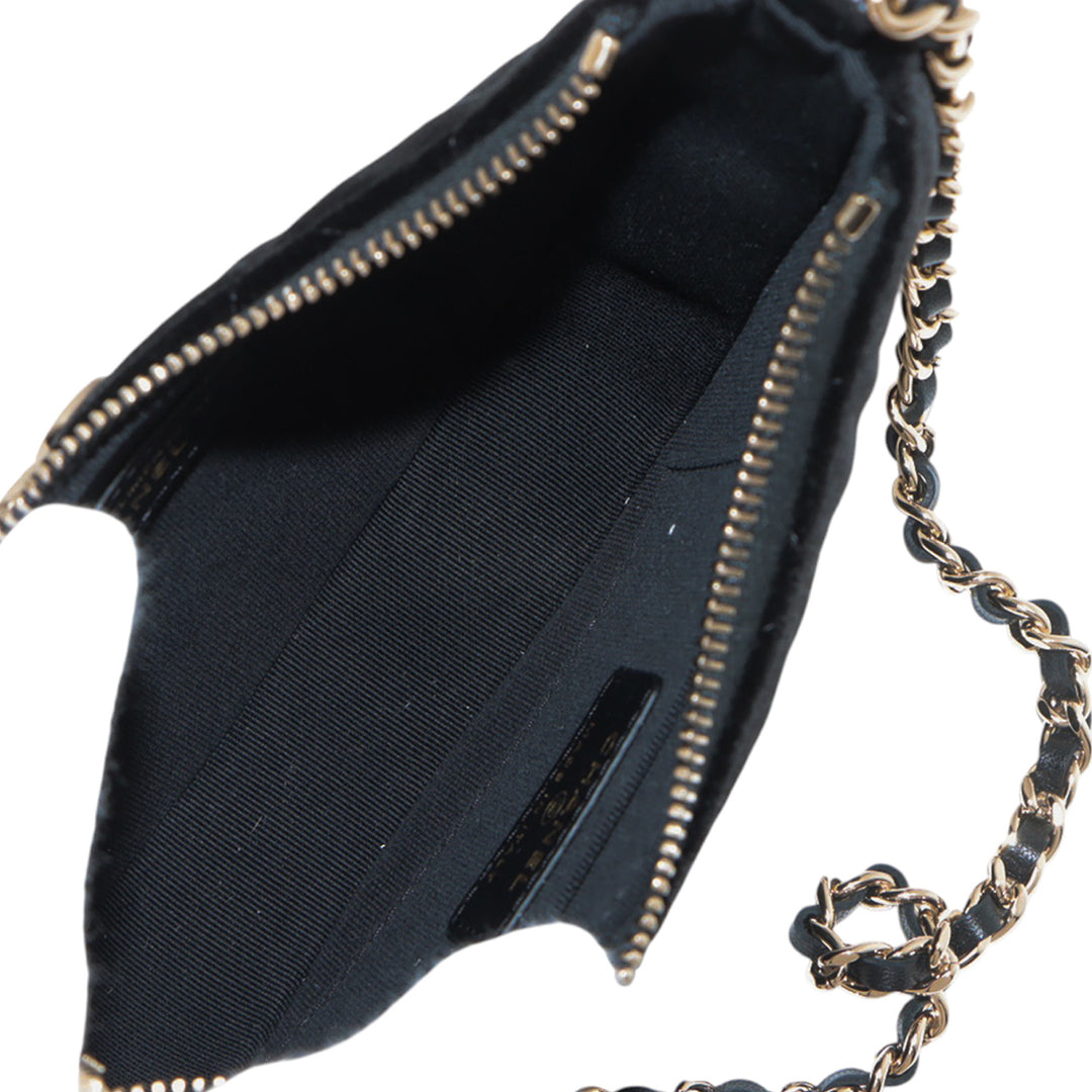 Chanel CC Quilted Velour Half Moon Chain Sac porté croisé Noir