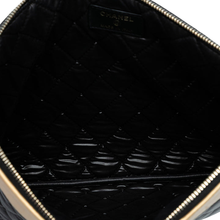 Chanel CC Bicolor Quilted Cuir d’agneau Pochette Noir – GABY PARIS Authentique