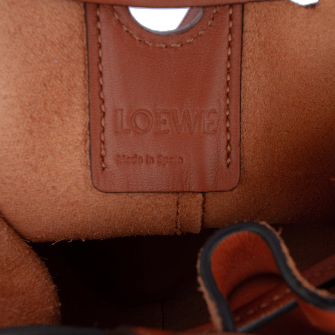 LOEWE Sac seau Balloon Nano Marron – vue 5 – GABY PARIS