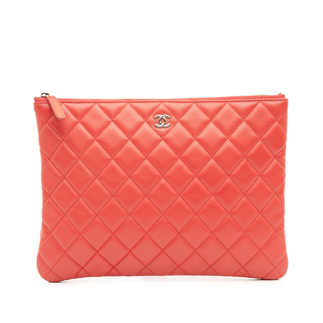 Medium Quilted Lambskin O Case Clutch Red - Gaby Paris