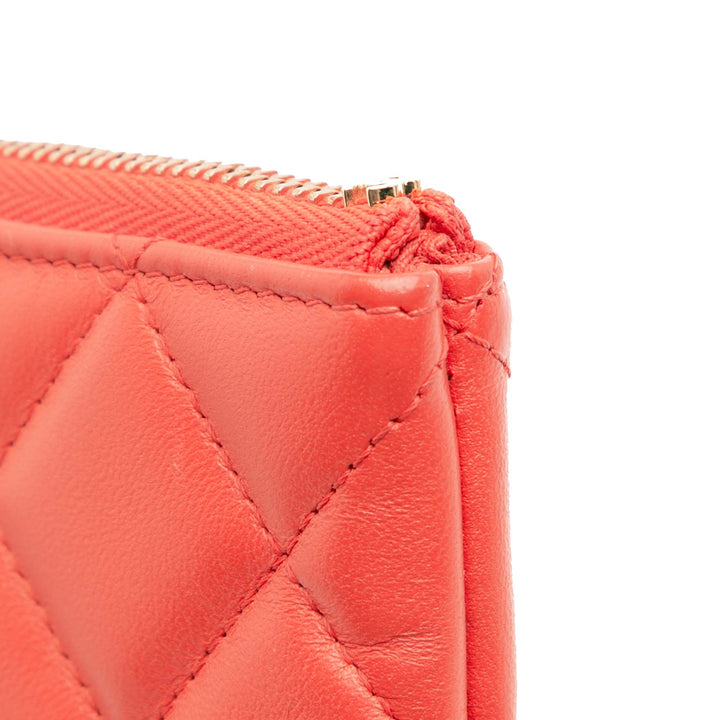 Medium Quilted Lambskin O Case Clutch Red - Gaby Paris