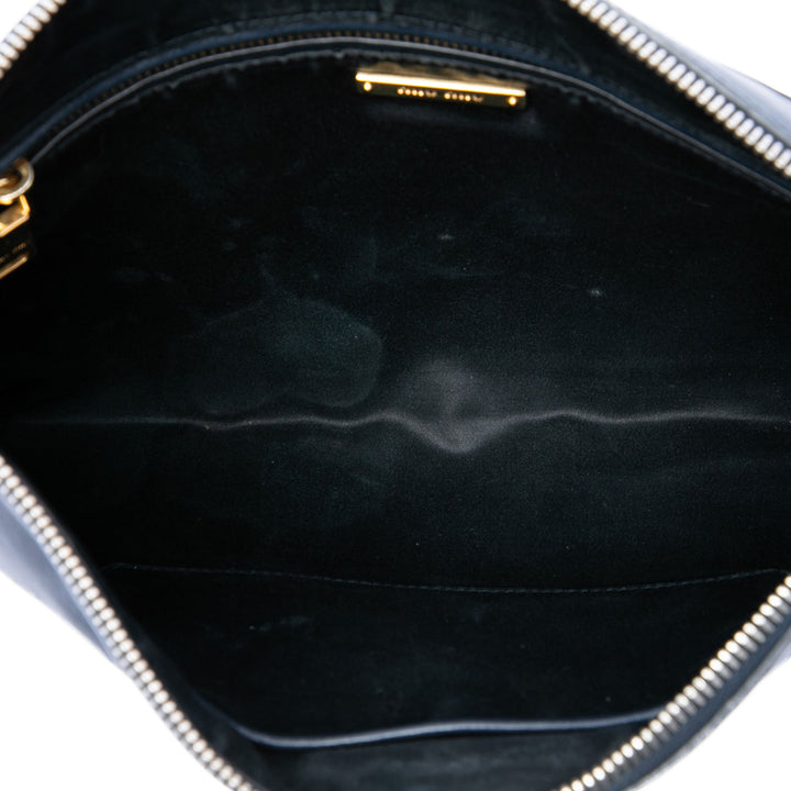 Miu Miu clouté Zippé Pochette Bleu – vue 4 – GABY PARIS