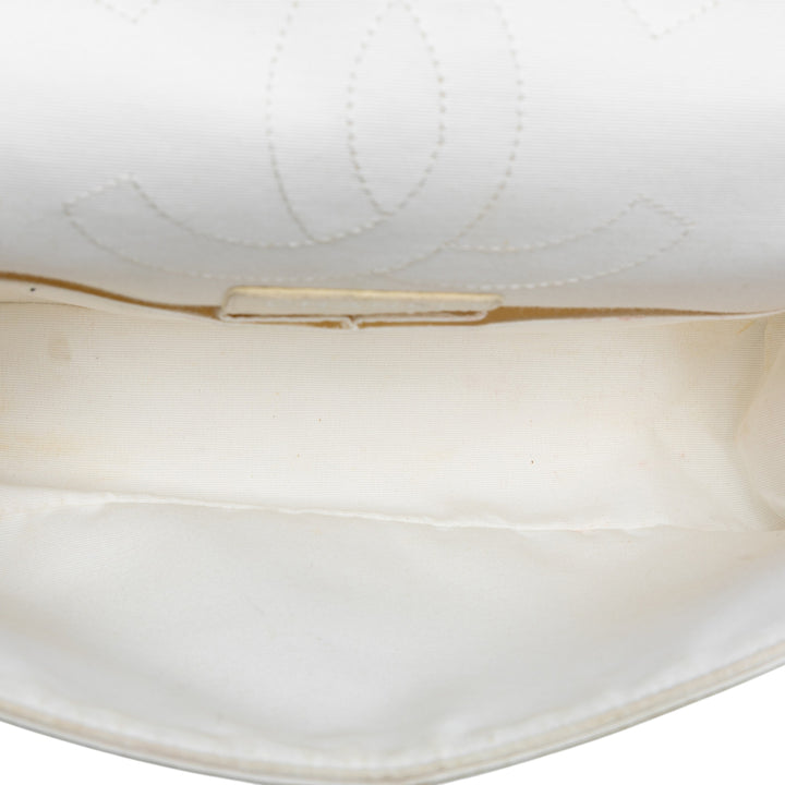 Chanel Reissue 2.55 Quilted Sequinsed Mesh Double rabat 225 Blanc – GABY PARIS Authentique