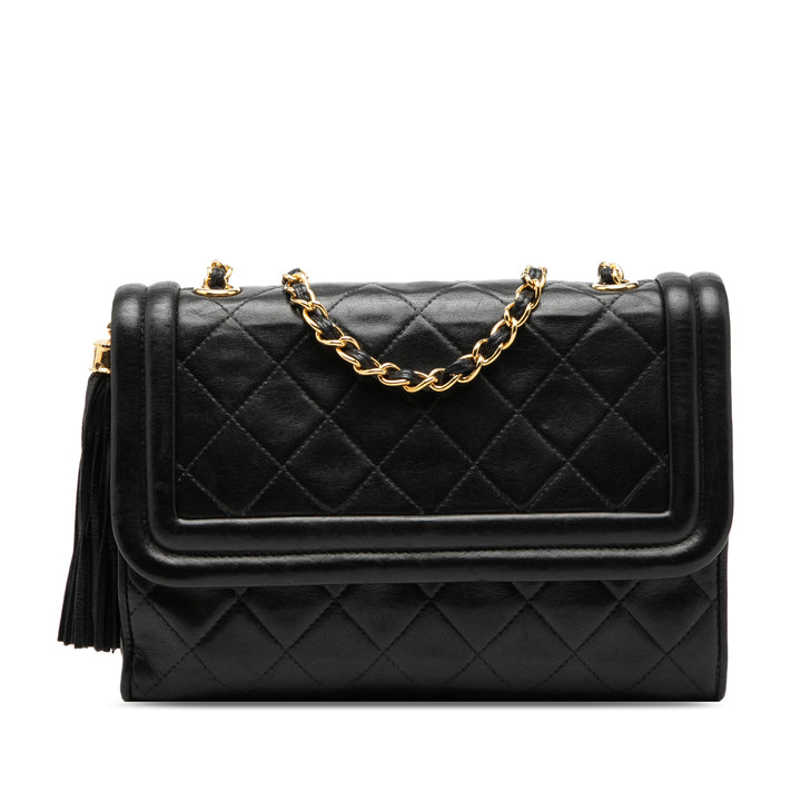 Chanel Matelassé Cuir d’agneau Pompon à rabat
