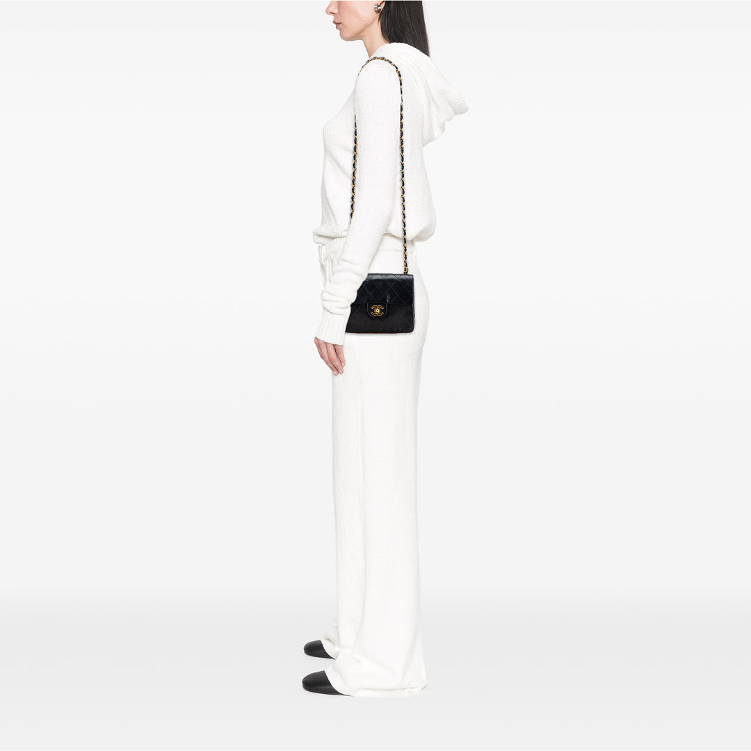 Chanel Mini Square Classic Cuir d’agneau Simple rabat Noir – GABY PARIS Authentique