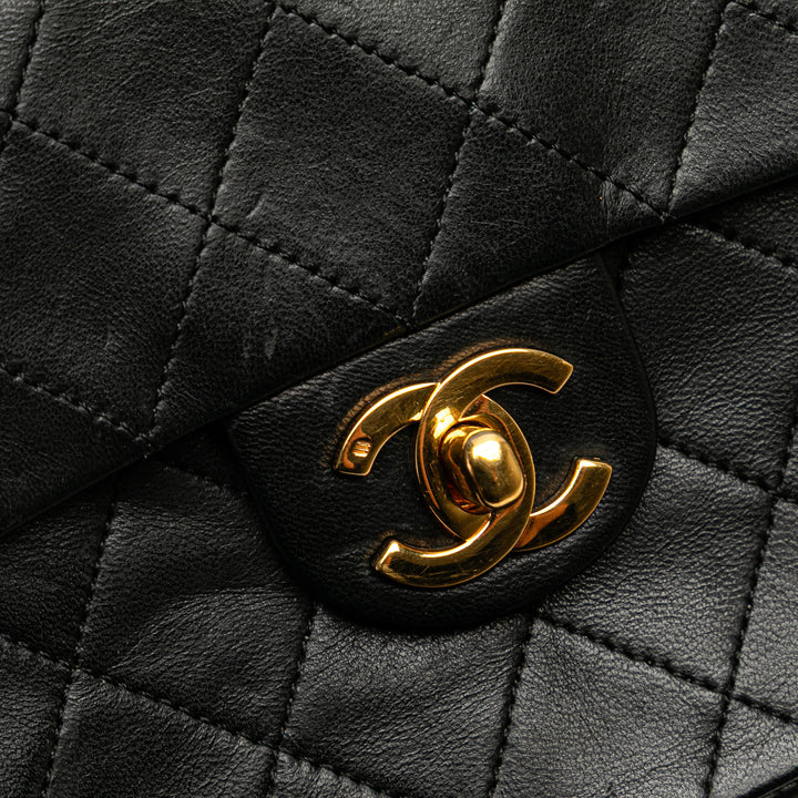 Chanel Mini Square Classic Cuir d’agneau Simple rabat Noir – GABY PARIS Authentique
