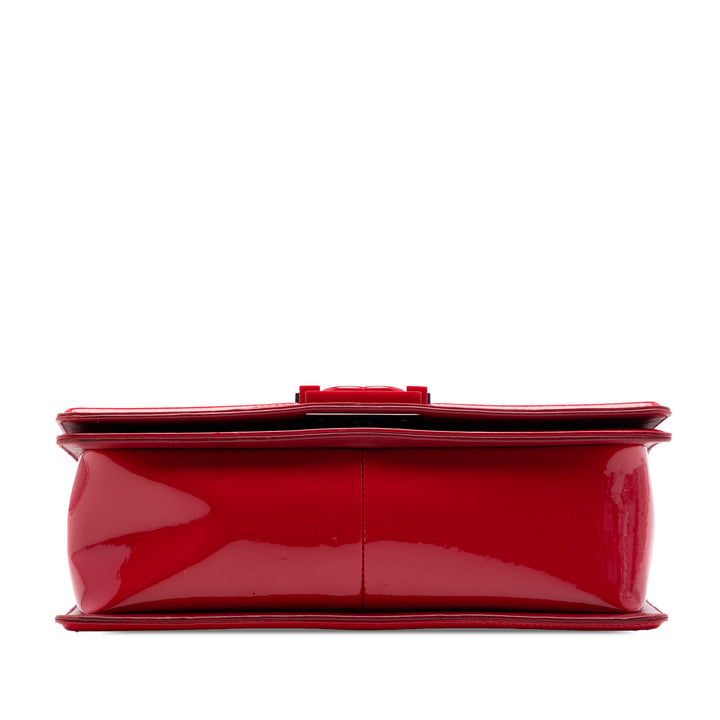 Chanel Matelassé Acrylic Boy à rabat Moyen Cuir