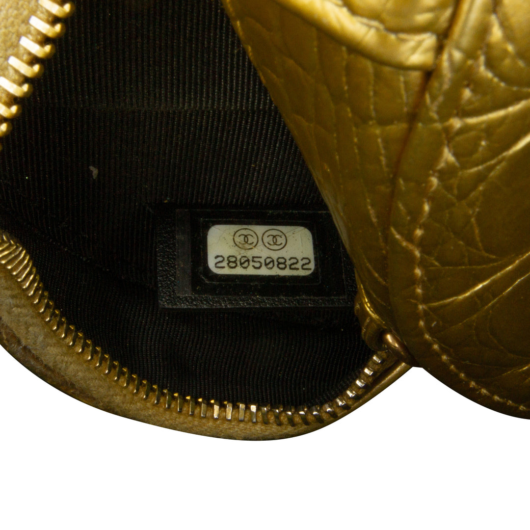 Chanel Paris-New York Coco Croc Rond Sac Sac Doré – vue 8 – GABY PARIS