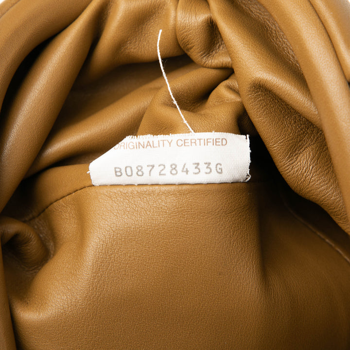 Bottega Veneta Cuir d’agneau The Mini Pochette Sac porté croisé Marron