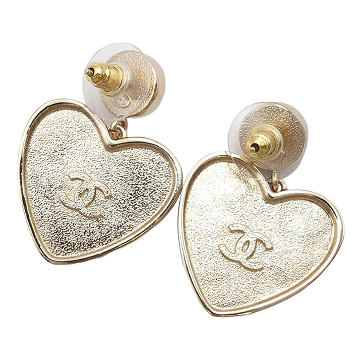 Chanel CC plaqué Perles fantaisie Heart fermoir poussette Boucles d’oreilles