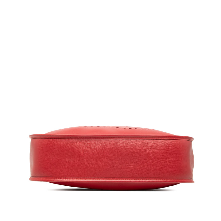 Hermès Sac bandoulière Courchevel Evelyne I 33 Rouge – vue 3 – GABY PARIS