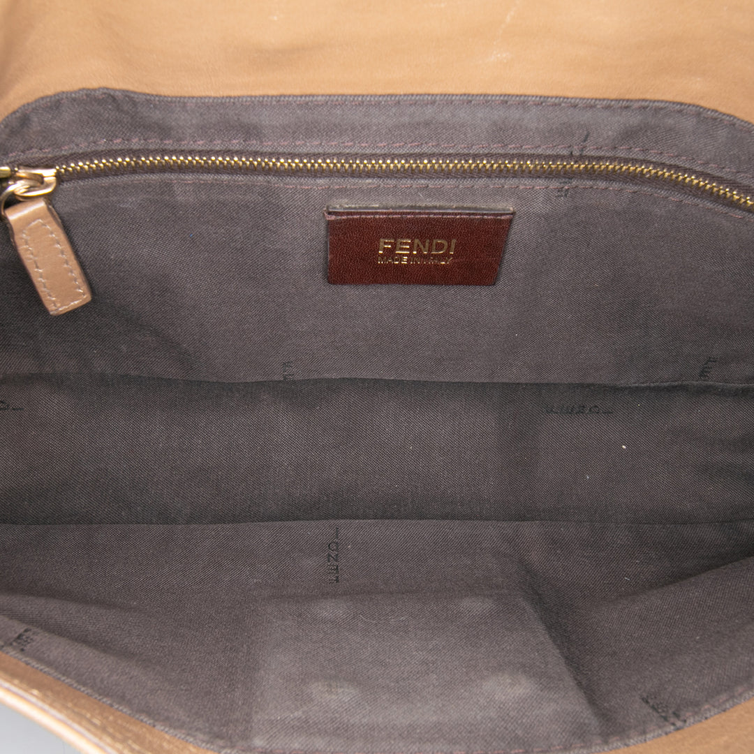 Fendi Cuir Baguette Chain à rabat – GABY PARIS Authentique