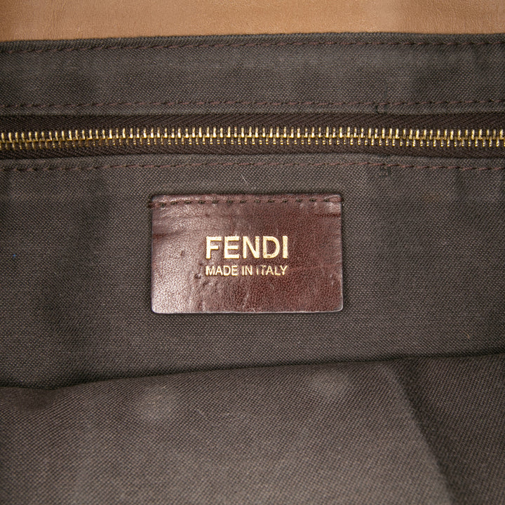 Fendi Cuir Baguette Chain à rabat – GABY PARIS Authentique