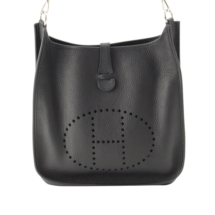 Evelyne I 33 Clémence Noir