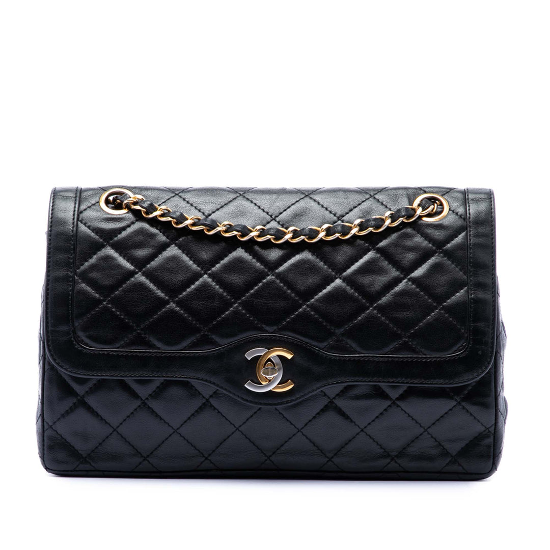 Chanel Édition limitée Paris Matelassé Cuir d’agneau Double rabat