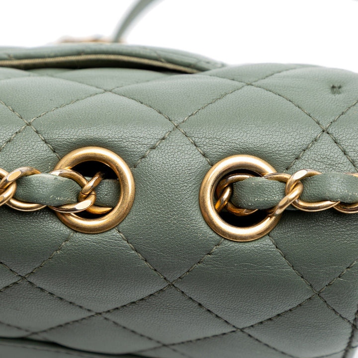 Medium Quilted Lambskin Daily Companion Flap Green - Gaby Paris