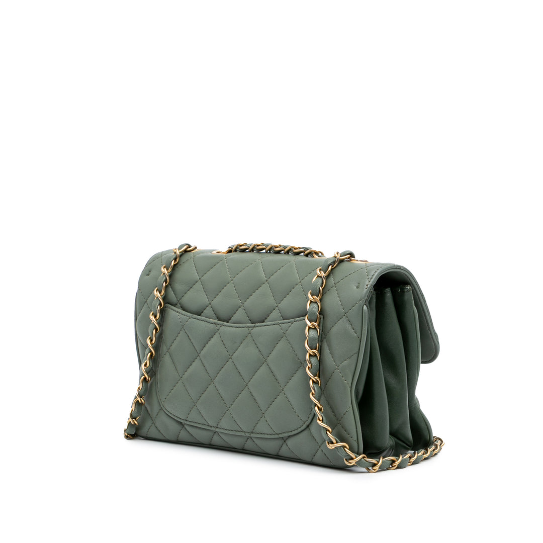 Medium Quilted Lambskin Daily Companion Flap Green - Gaby Paris