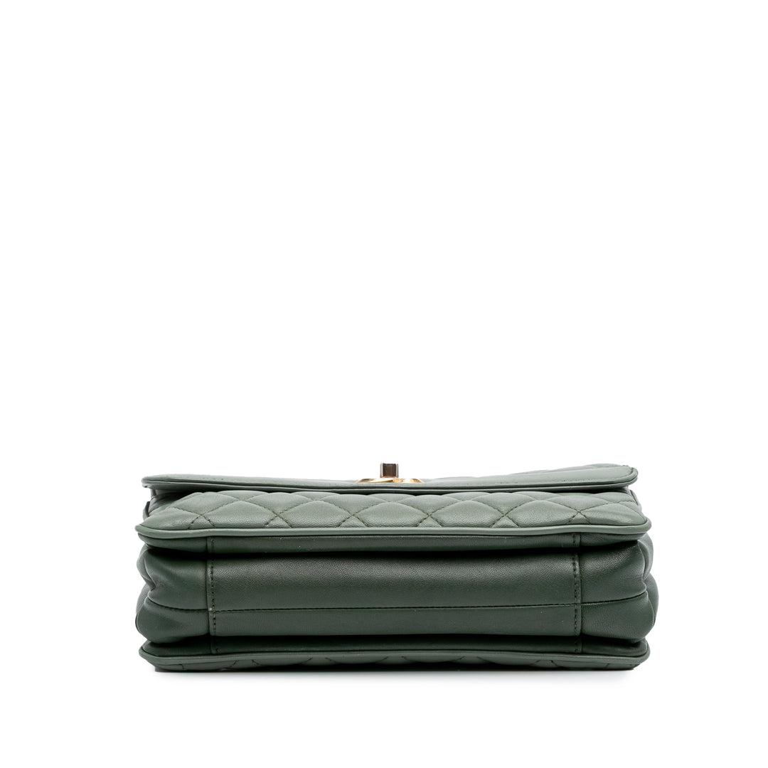 Medium Quilted Lambskin Daily Companion Flap Green - Gaby Paris