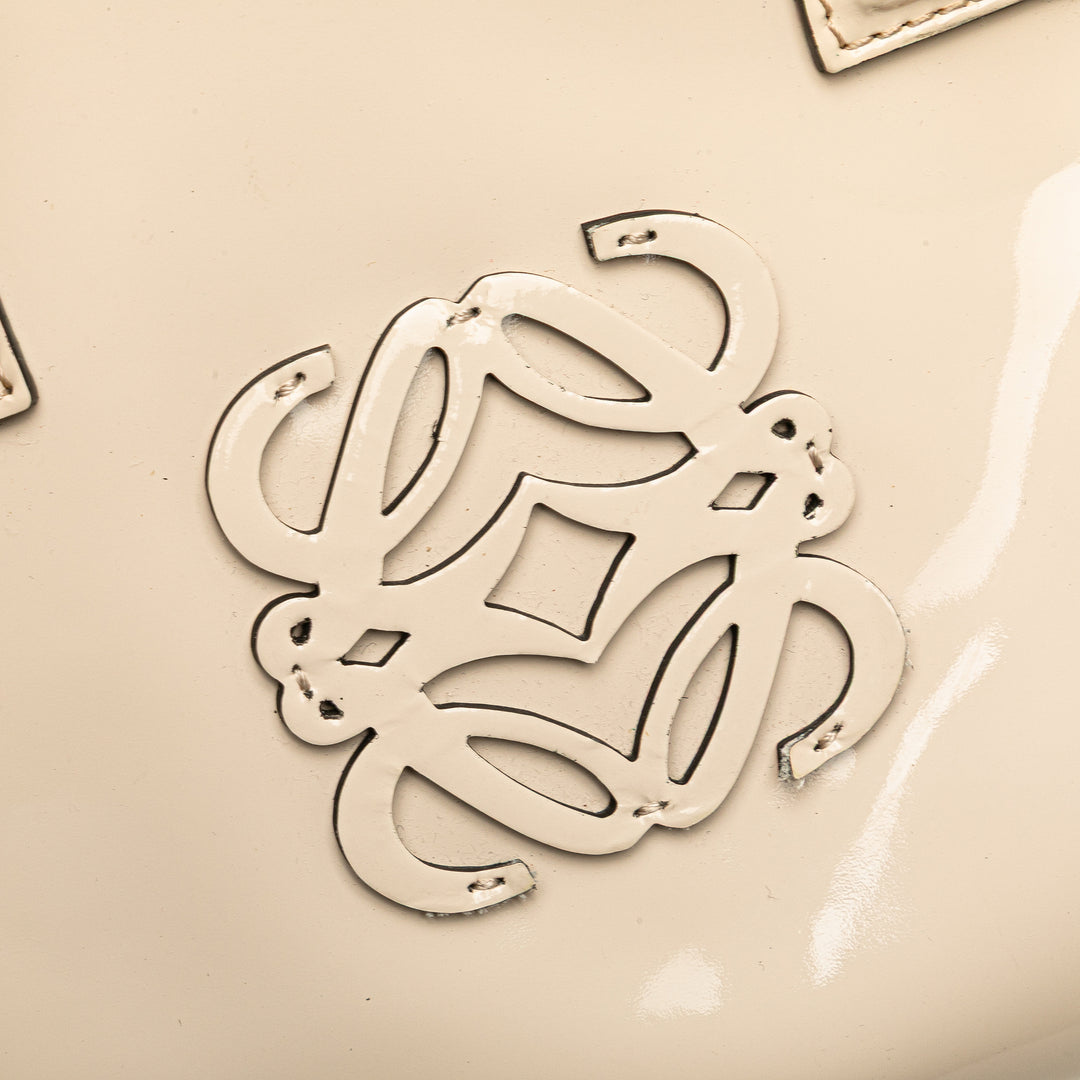 LOEWE Cuir verni Amazona 28 Sac à main Marron – GABY PARIS Authentique