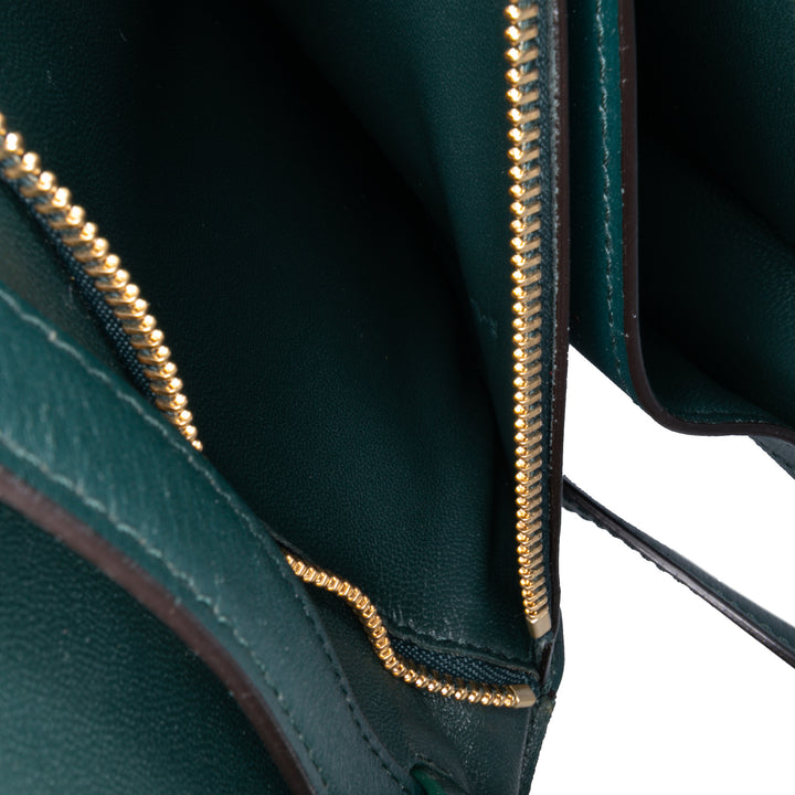 Celine Medium Cuir de veau Classic Boîte Vert