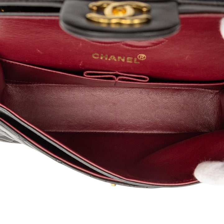Chanel Small Classic Cuir d’agneau Double rabat – GABY PARIS Authentique