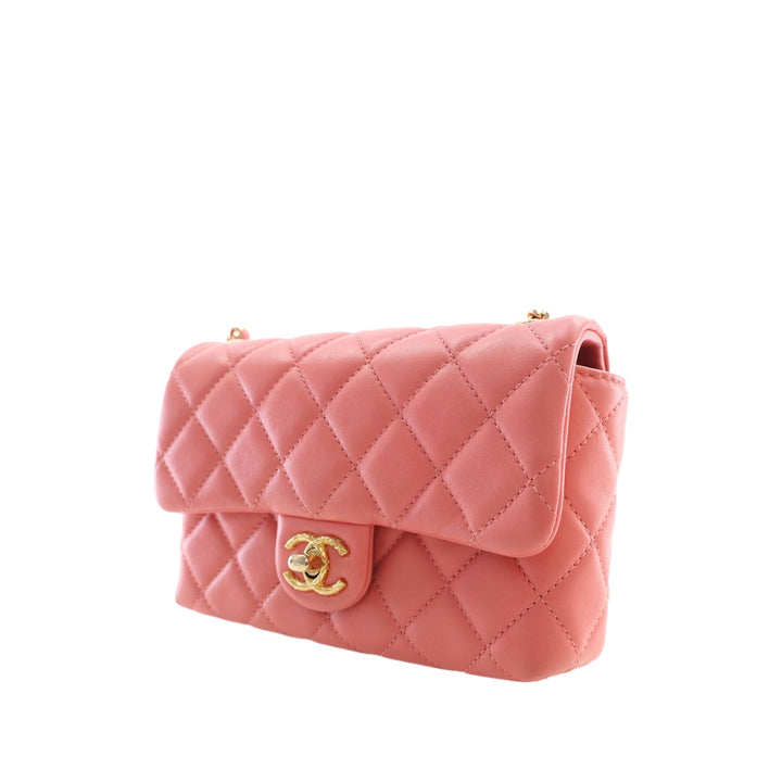 Chanel CC Matelassé Chaîne à rabat Mini Cuir d'agneau Rose – vue 13 – GABY PARIS