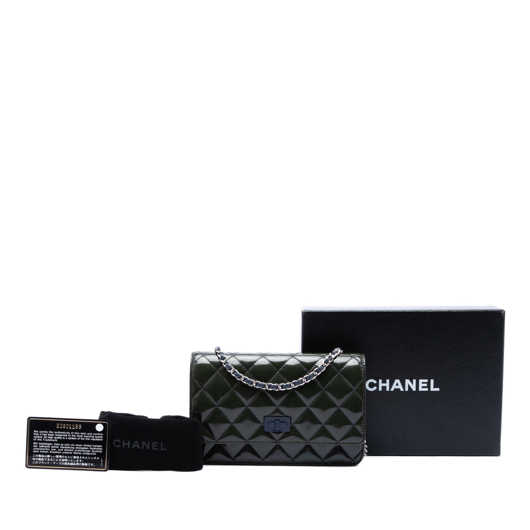 Matelassé Reissue 2.55 Wallet on Chain Vert