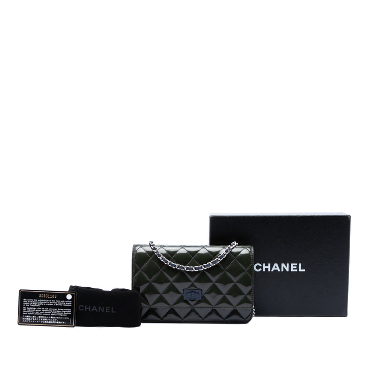 Matelassé Reissue 2.55 Wallet on Chain Vert
