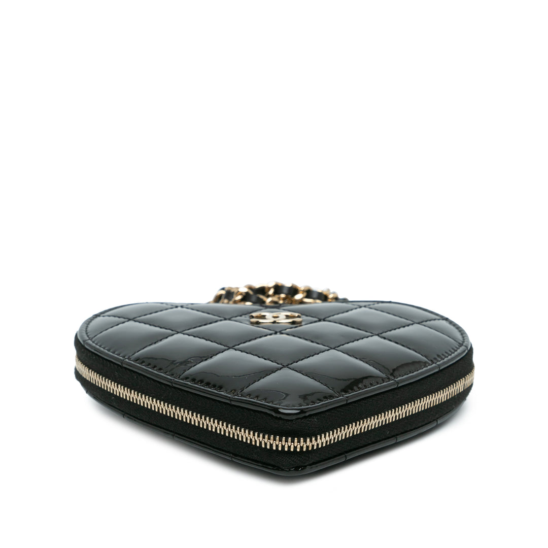 Quilted Patent Calfskin CC Heart Clutch With Chain Black - Gaby Paris