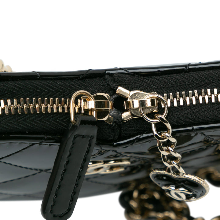 Quilted Patent Calfskin CC Heart Clutch With Chain Black - Gaby Paris