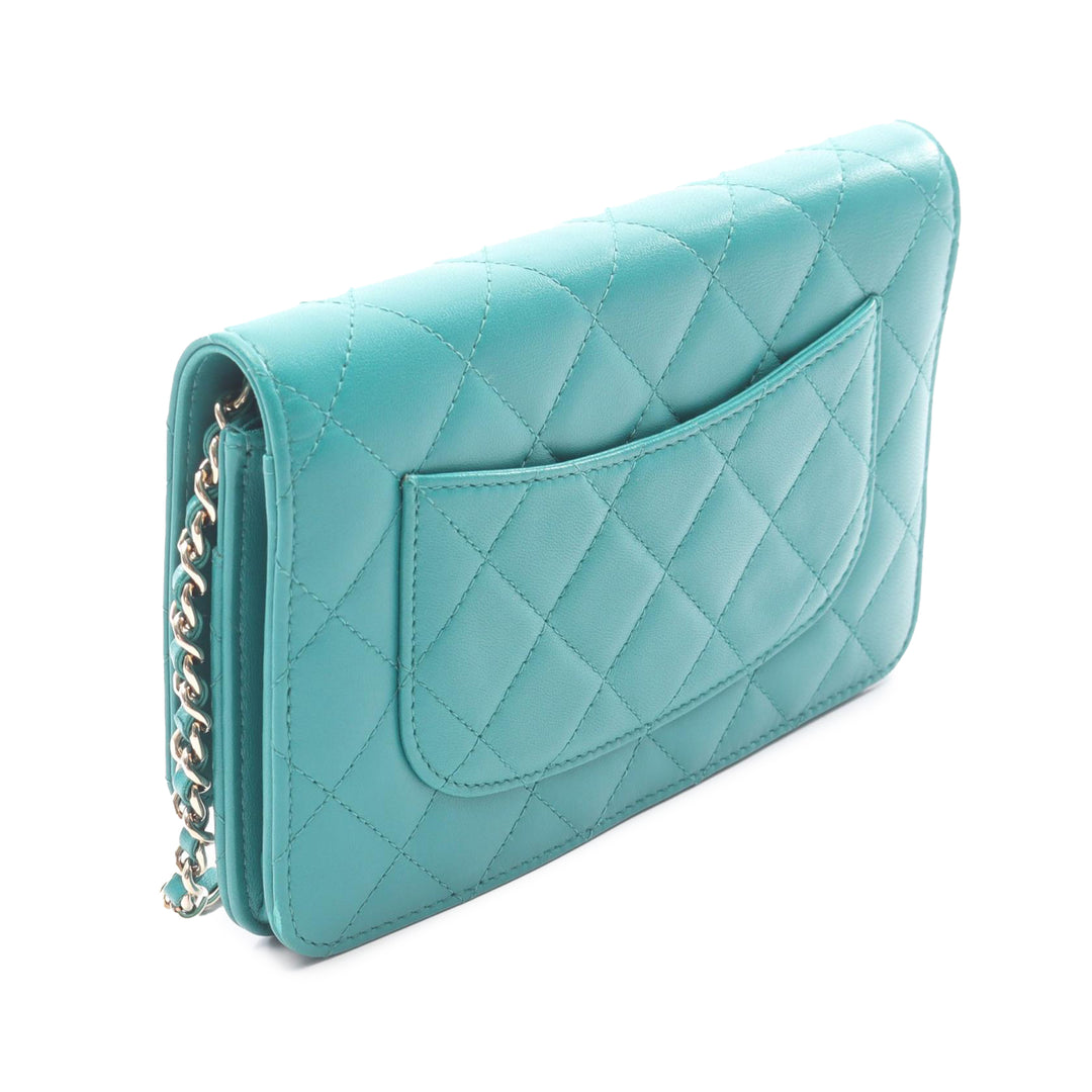 Chanel CC Matelassé Wallet on Chain Cuir d'agneau Bleu – vue 2 – GABY PARIS