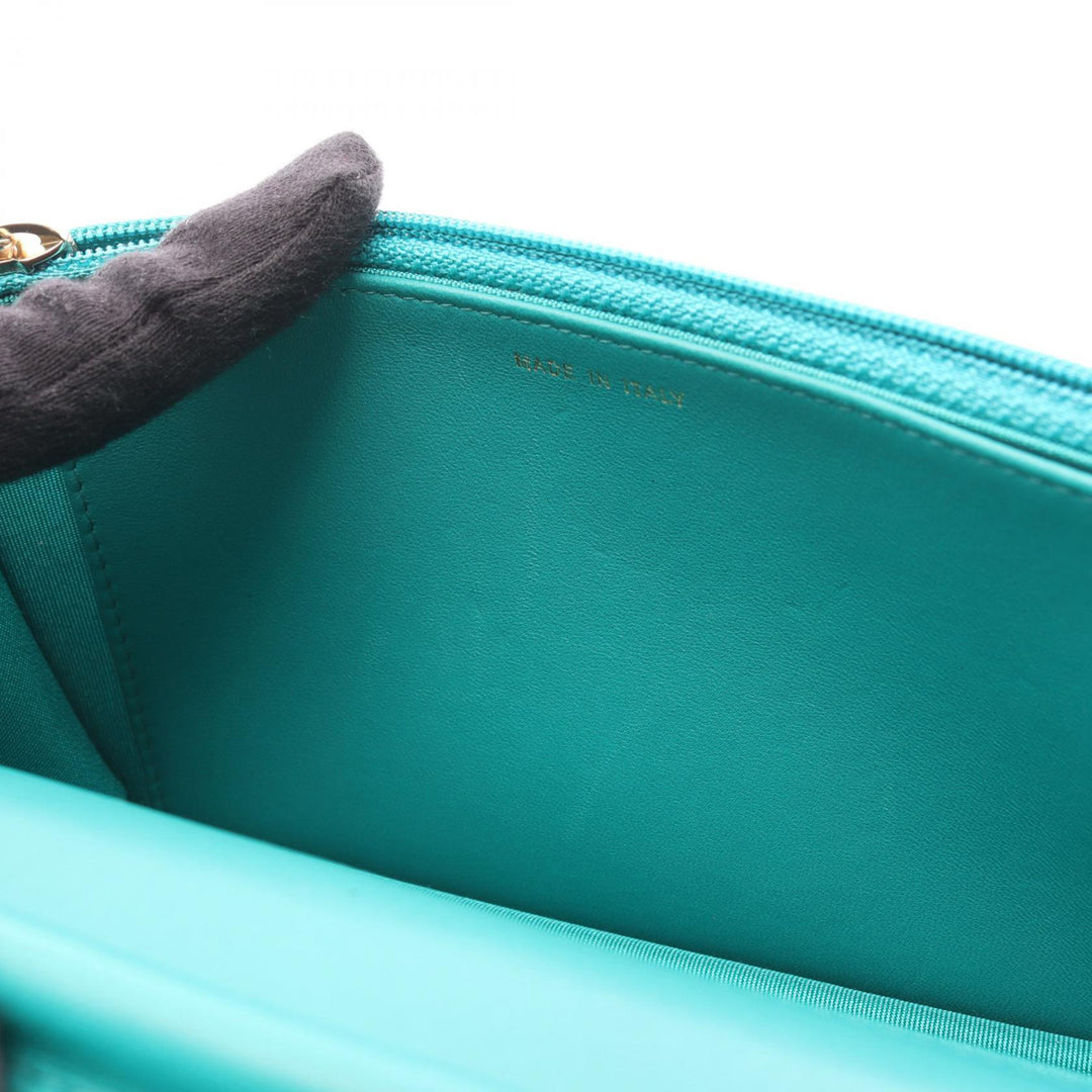 Chanel CC Matelassé Wallet on Chain Cuir d'agneau Bleu – vue 5 – GABY PARIS