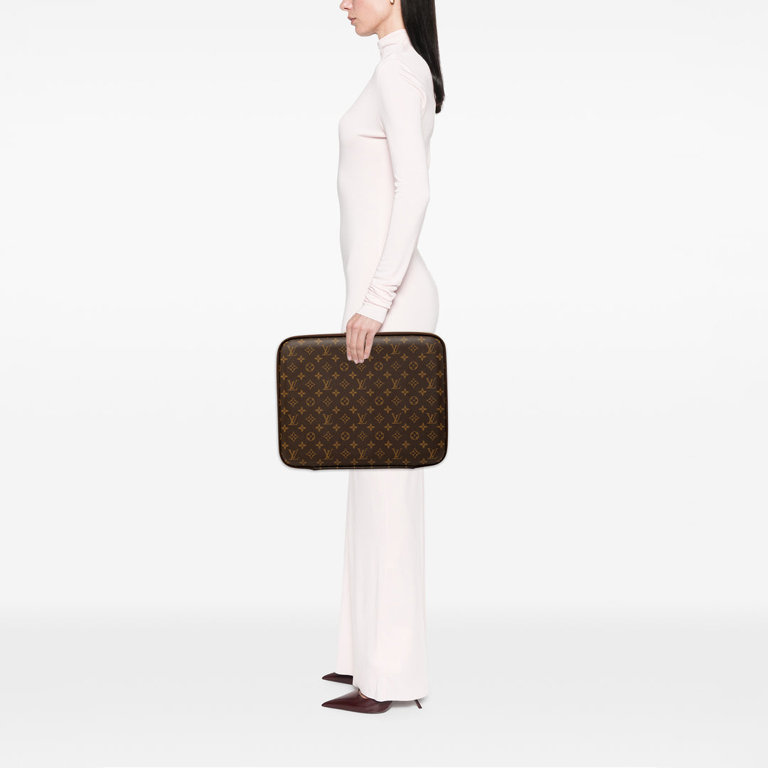 Louis Vuitton Laptop Sleeve 15 Toile Monogram