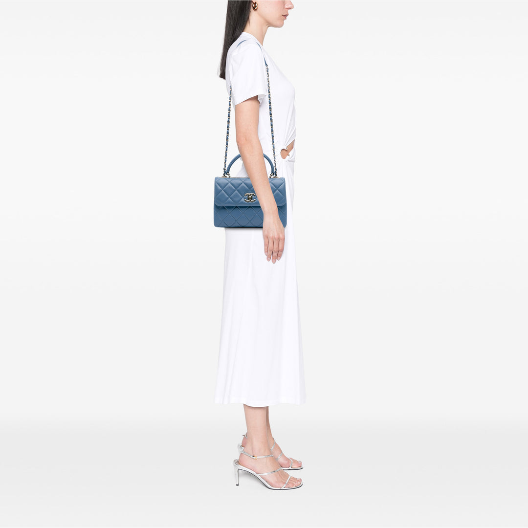 Small Quilted Lambskin Trendy CC Flap Blue - Gaby Paris