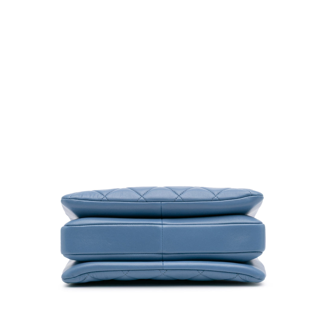 Small Quilted Lambskin Trendy CC Flap Blue - Gaby Paris